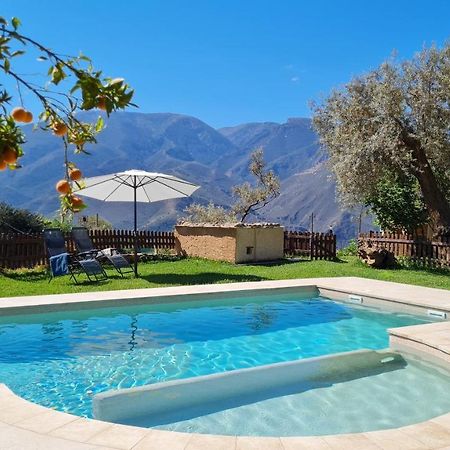 Casa Rural Cortijo El Potro 奥尔希瓦 外观 照片
