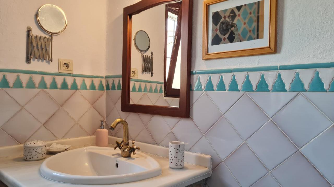 Casa Rural Cortijo El Potro 奥尔希瓦 外观 照片