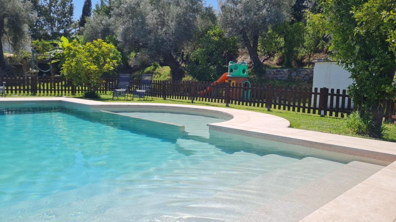 Casa Rural Cortijo El Potro 奥尔希瓦 外观 照片