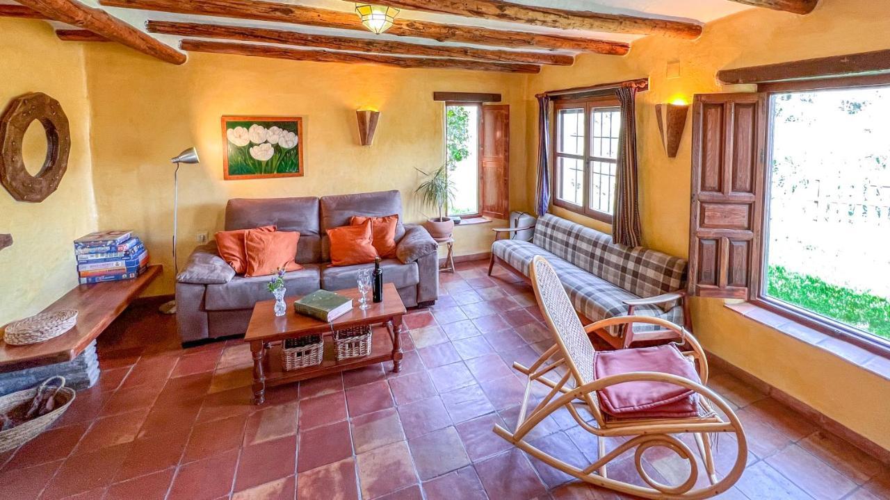 Casa Rural Cortijo El Potro 奥尔希瓦 外观 照片